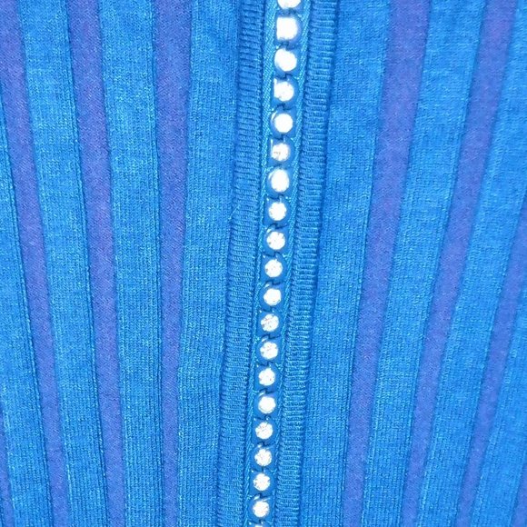 ~~~ BELLDINI Cardigan/ Rhinestones in the Zipper ~ XL - Picture 2 of 5